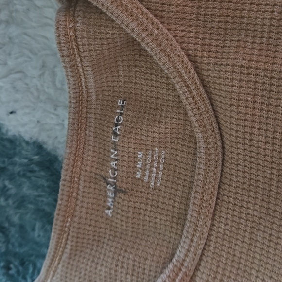 American Eagle Baby Tee Style top, new york city tennis used twice - Picture 5 of 9